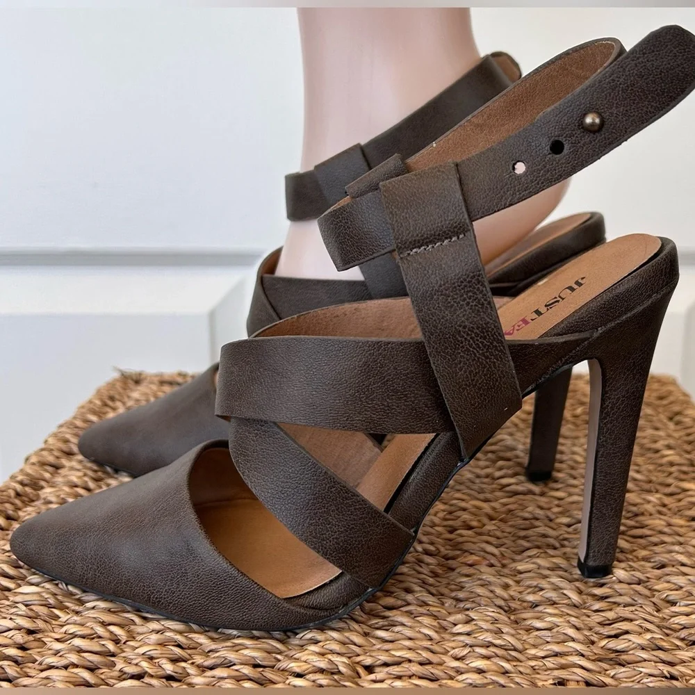 Just Fab Taupe Carabella Ankle Strap‎ Closure Heels Size 7